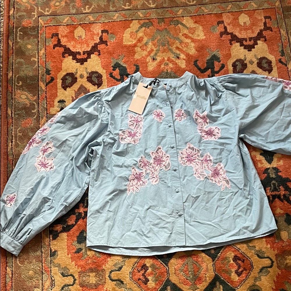 Vero Alfie Monet Shirt Blouse Light Blue Pink Floral Embroidery Large (3)